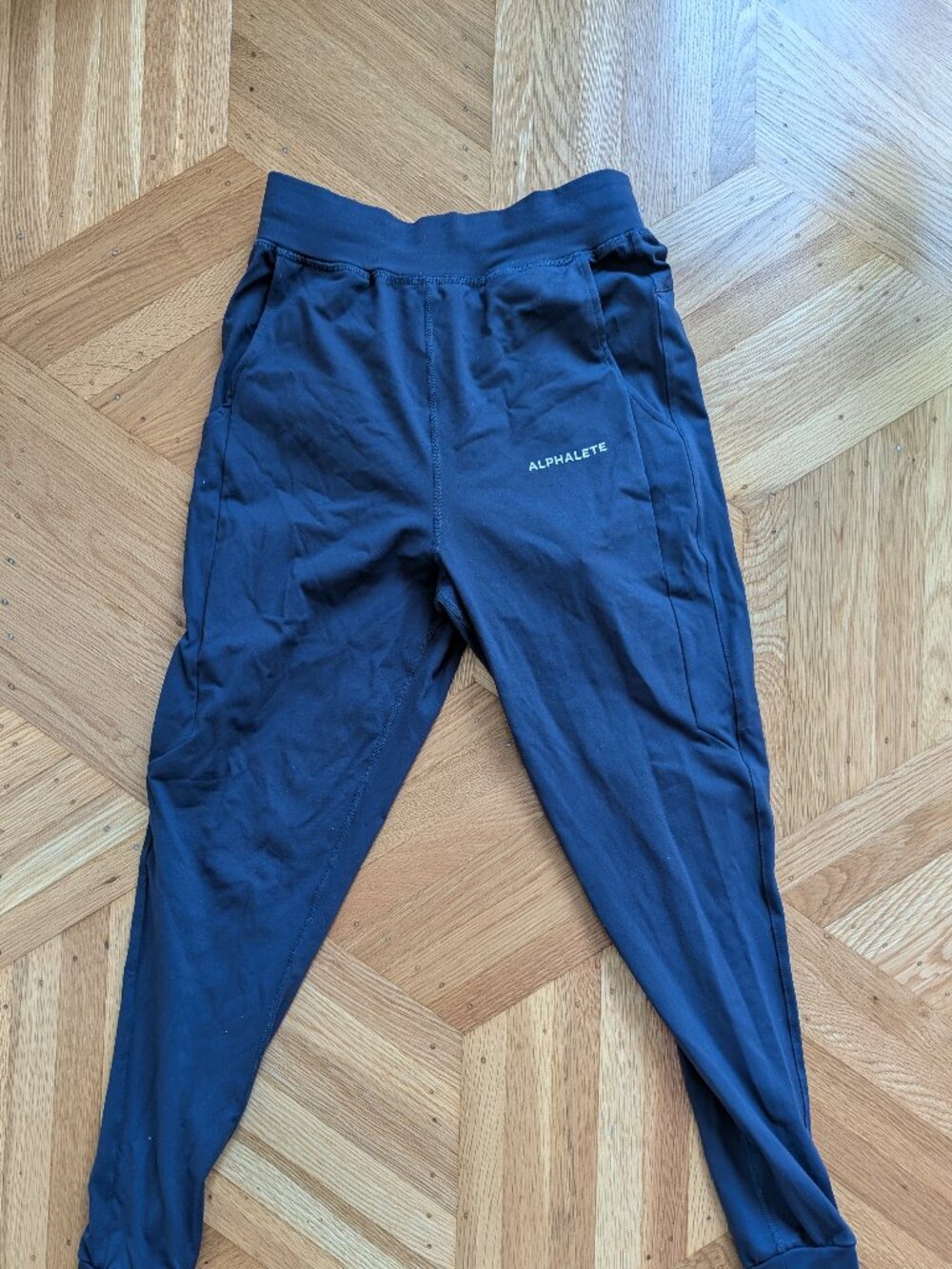 Alphalete training pants
